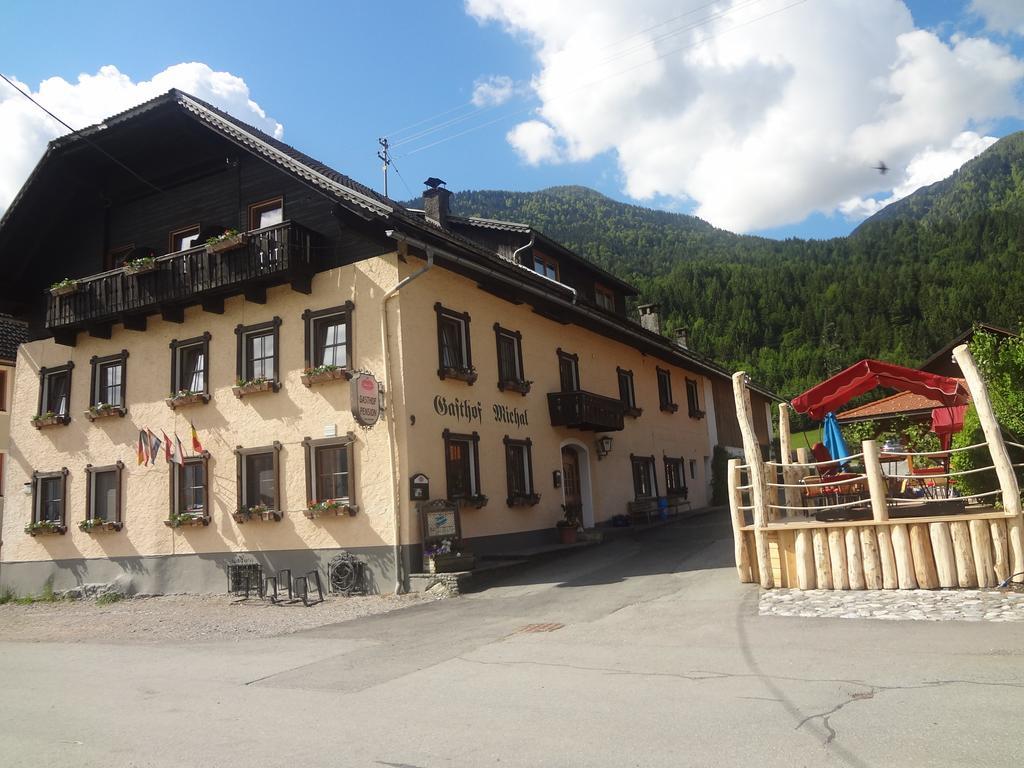 Hotel Restaurant Gasthof Michal Gundersheim Esterno foto